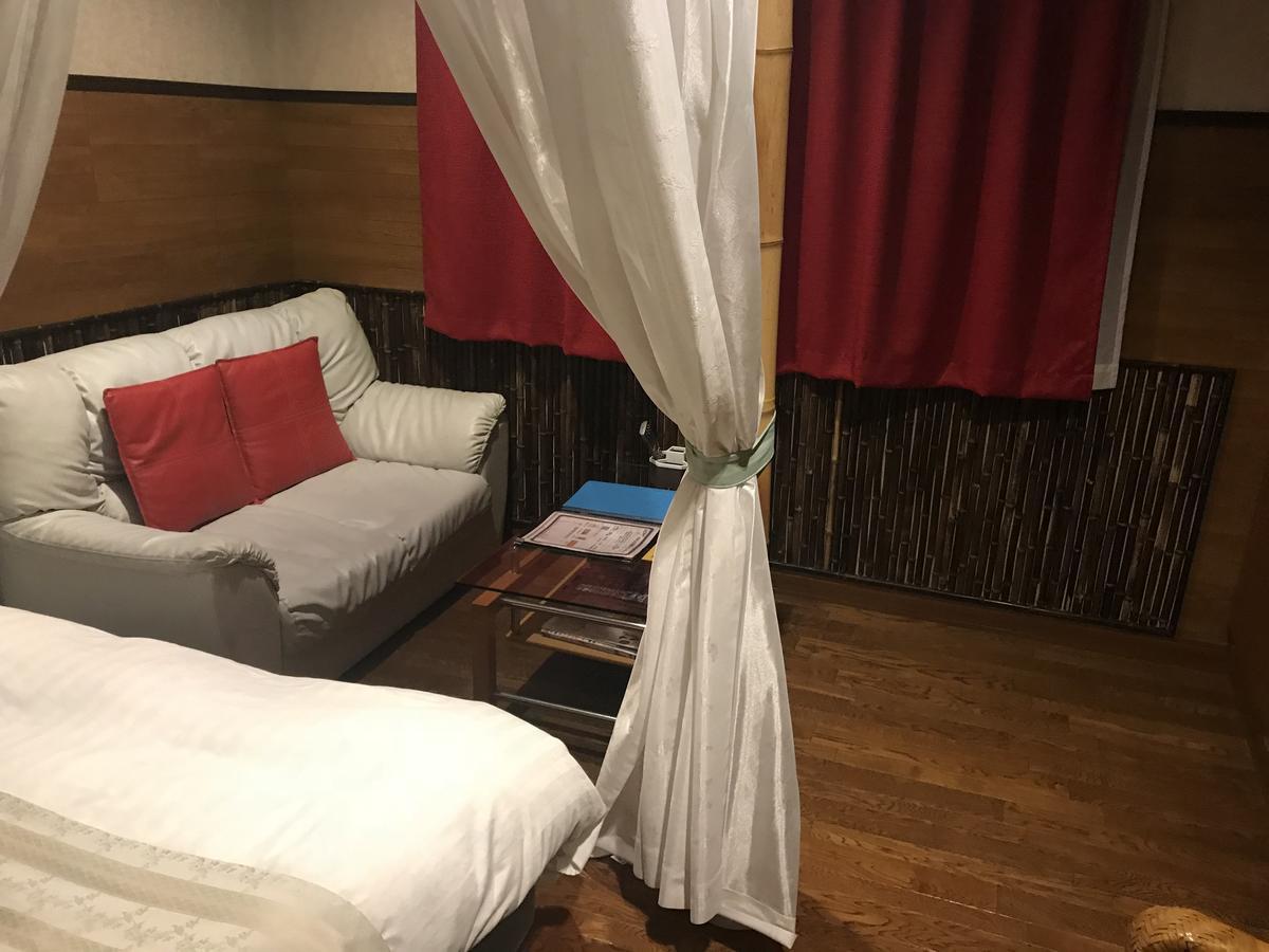 Hotel Vegas (Adults Only) Sapporo Esterno foto