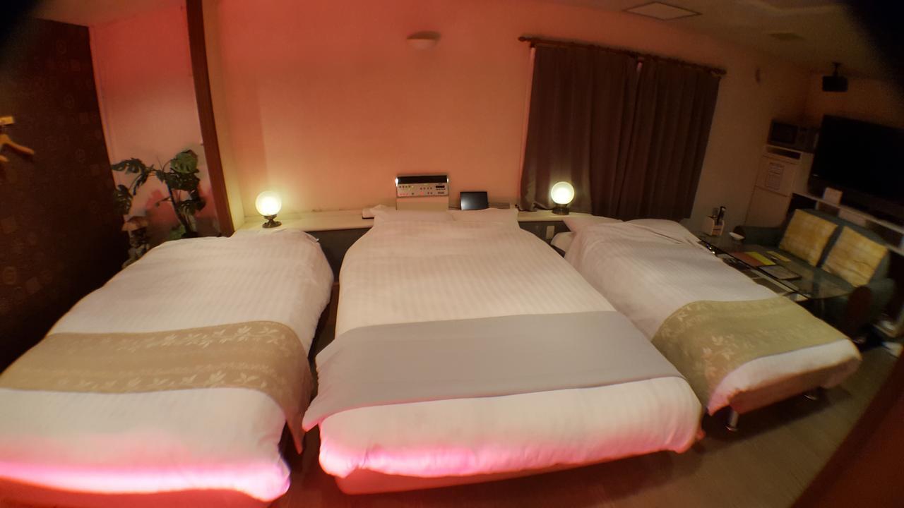 Hotel Vegas (Adults Only) Sapporo Esterno foto